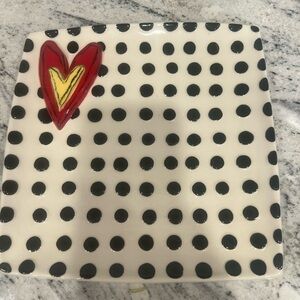 Demdaco Heartful Art Plate with Black and Red Design